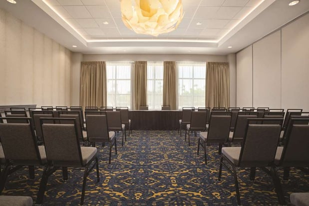 Images Embassy Suites by Hilton McAllen Convention Center