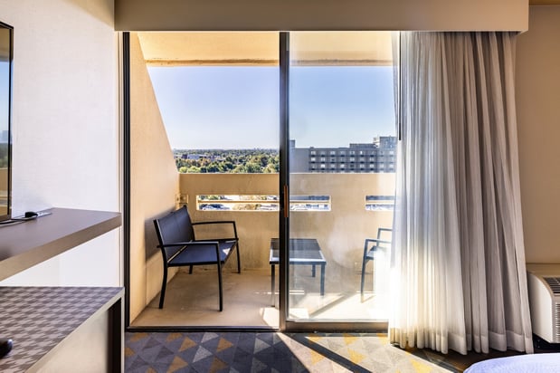Images Holiday Inn Denver East by IHG
