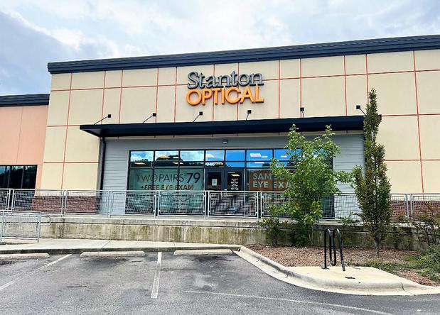 Images Stanton Optical