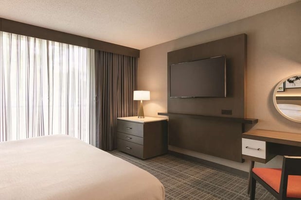 Images Embassy Suites by Hilton Richmond