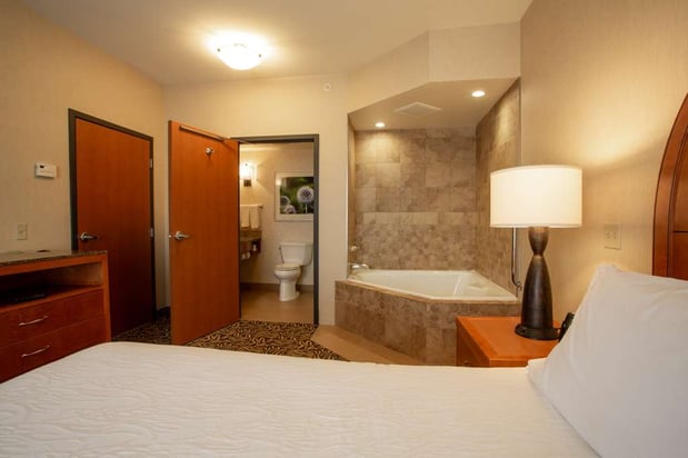 Images Hilton Garden Inn Cedar Falls