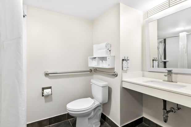 Images Holiday Inn Express Atlanta Galleria-Ballpark Area by IHG