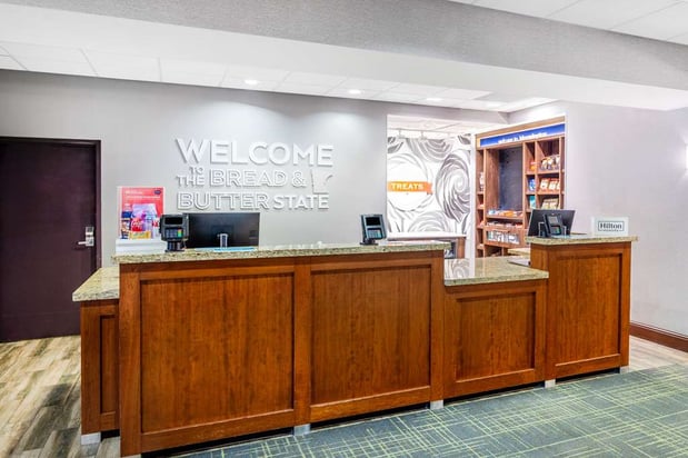 Images Hampton Inn Suites Minneapolis St Paul Arpt-Mall of America