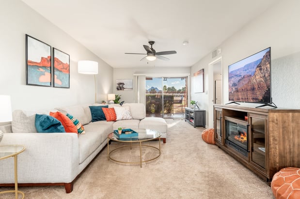 Images Realty ONE Group: Melissa Gasper