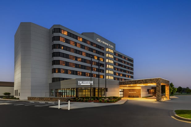 Images Crowne Plaza Auburn Hills by IHG