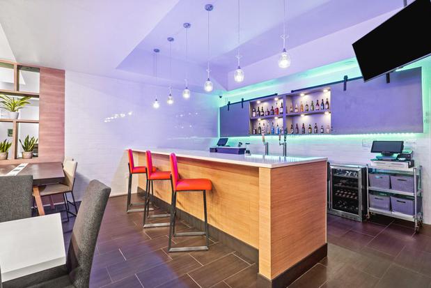 Images Holiday Inn & Suites Bothell by IHG