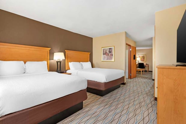 Images Best Western Locust Grove Inn & Suites