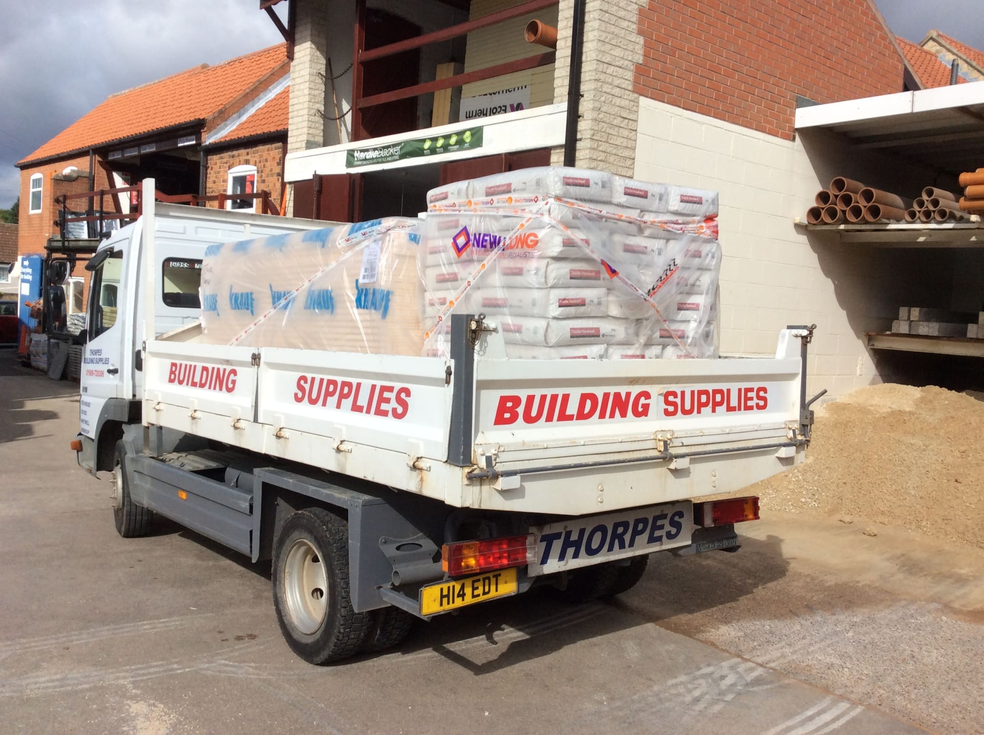 Thorpes Building Supplies Ltd Worksop 01909 720306