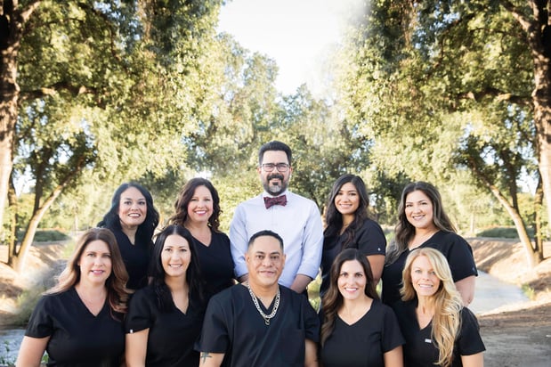 Images Navarro Dentistry Inc.