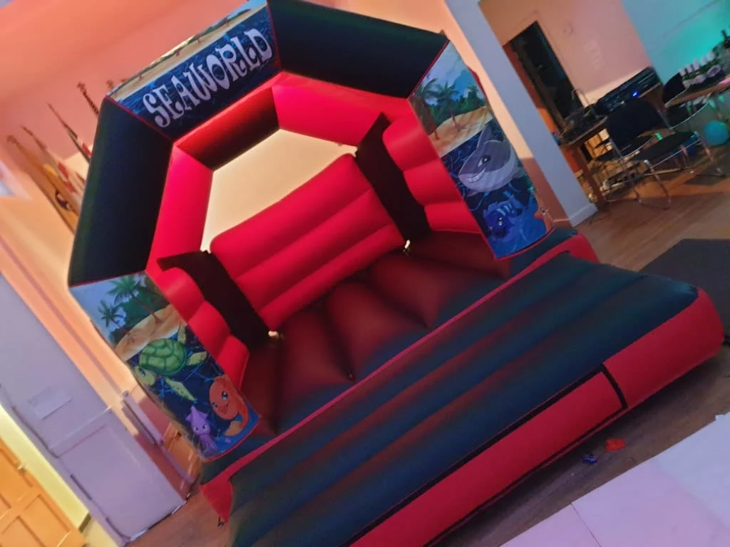 Images Top Banana Bouncy Castles