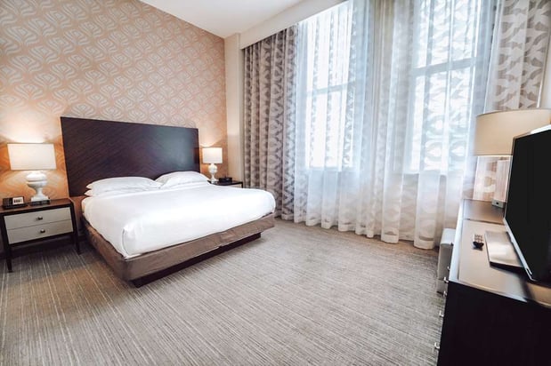 Images Embassy Suites by Hilton Louisville Downtown