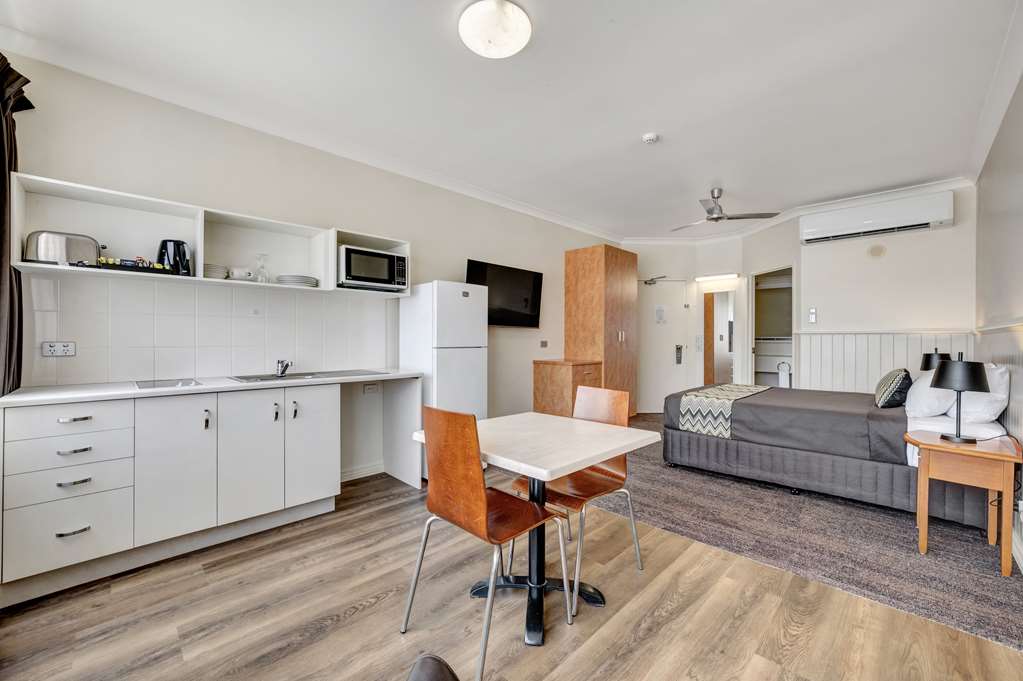 Images City Oasis Inn Townsville, SureStay Collection by Best Western