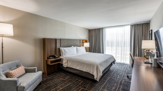 Images Holiday Inn Dallas Market Ctr Love Field by IHG