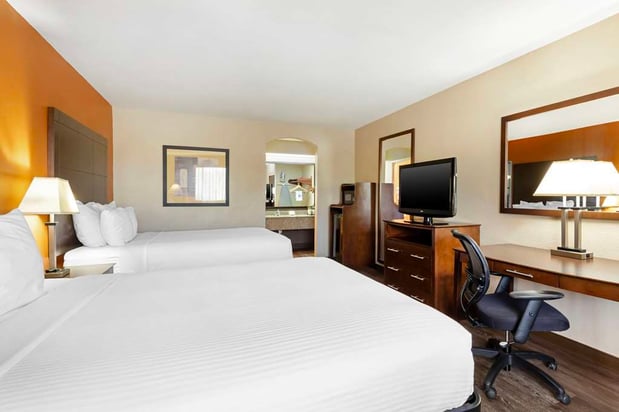 Images Best Western Inn & Suites