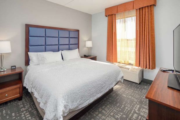 Images Hampton Inn Louisville-Northeast