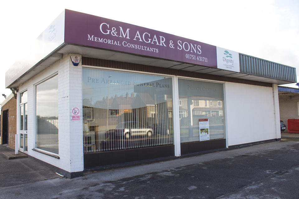 G & M Agar Funeral Directors Kirkbymoorside 01751 431711