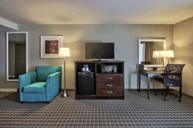 Images Hampton Inn & Suites Albuquerque Airport