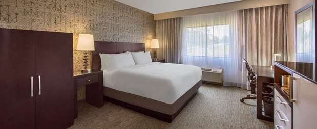 Images DoubleTree by Hilton Hotel Chicago Wood Dale - Elk Grove