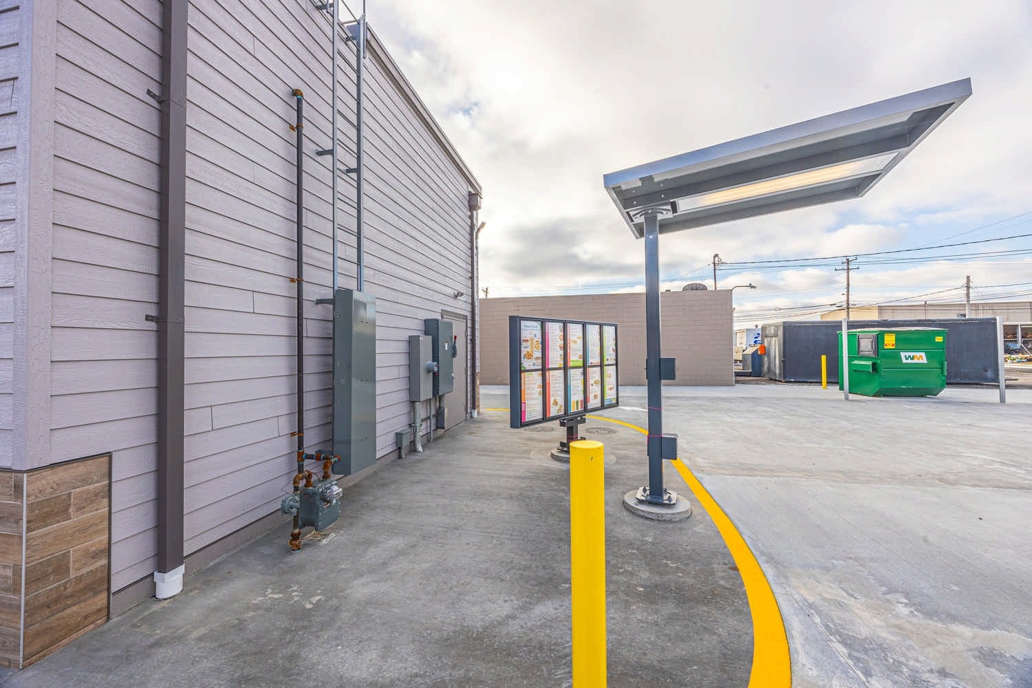 Tropical Smoothie Cafe Image