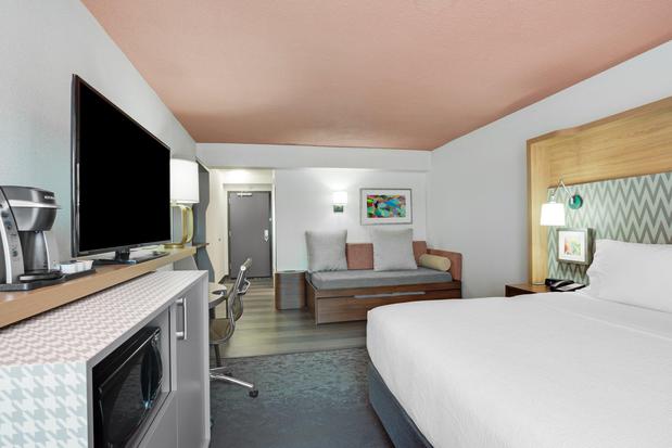 Images Holiday Inn Roanoke Airport-Conference Ctr by IHG