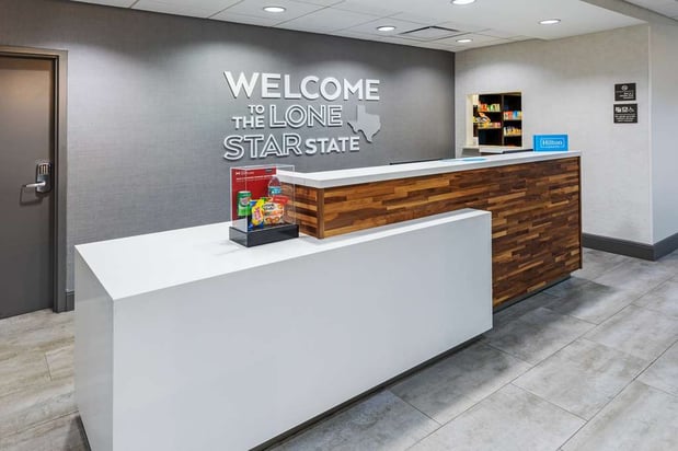Images Hampton Inn & Suites Houston Heights I-10