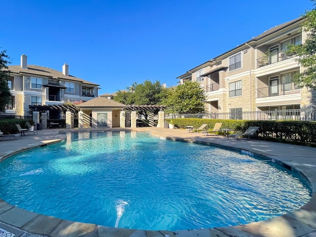 Images Cypress Lake at Stonebriar Apartments