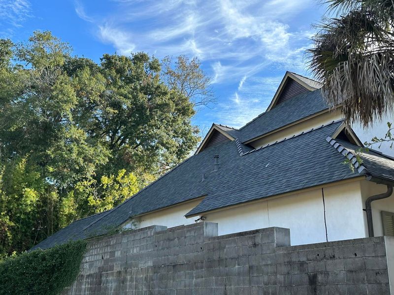Images Eagle Roofing & Construction