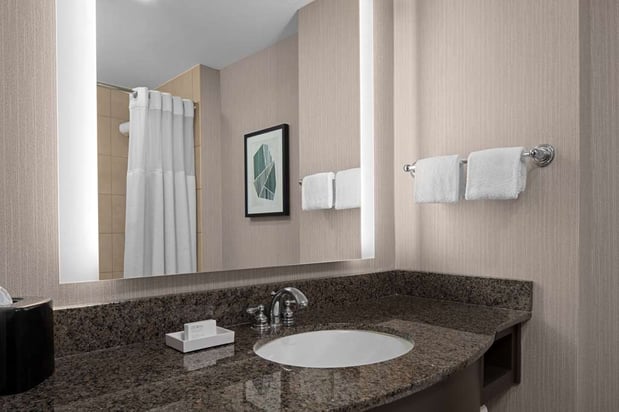 Images Hilton Garden Inn Bethesda Downtown