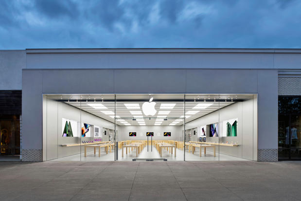 Images Apple The Promenade at Chenal