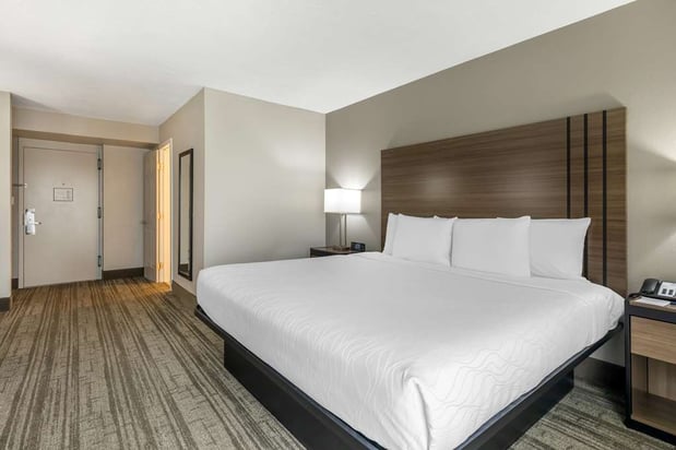 Images Best Western Plus Laurel