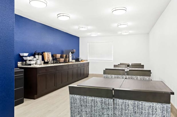 Images SureStay by Best Western Groves