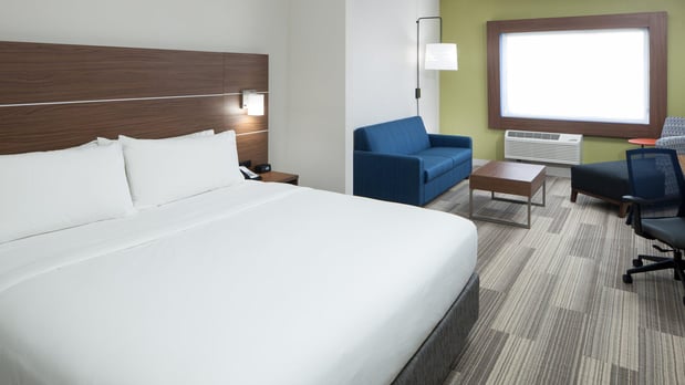 Images Holiday Inn Express & Suites Orlando at Seaworld by IHG