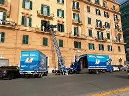 Images Ruocco & Bertrans Srl - Traslochi Napoli