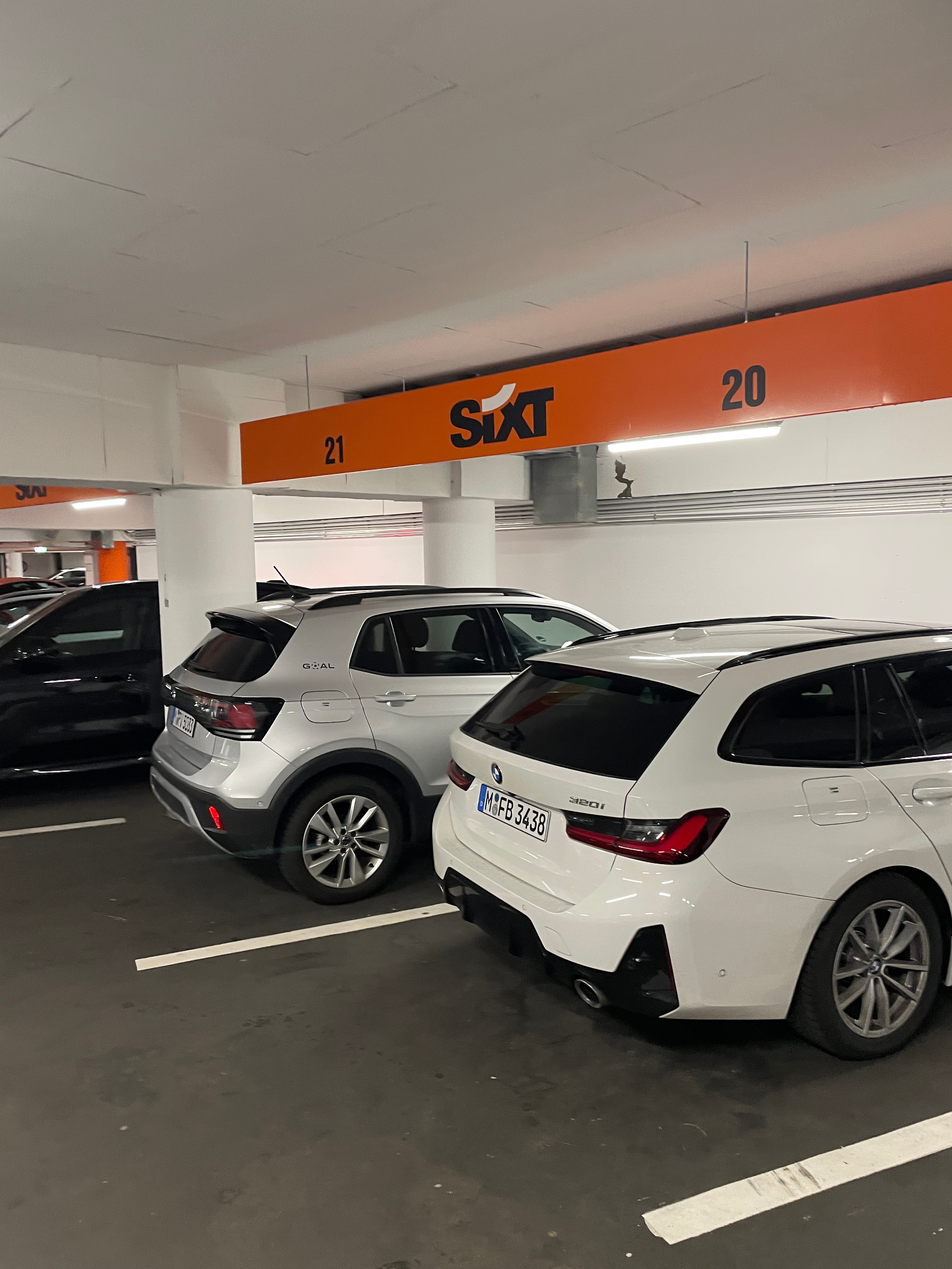 SIXT Autovermietung Frankfurt a. M. Zentrum-Zeil, Konrad-Adenauer-Str. 5-7 in Frankfurt am Main