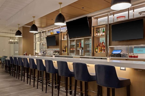Images Hilton Garden Inn Boston Brookline