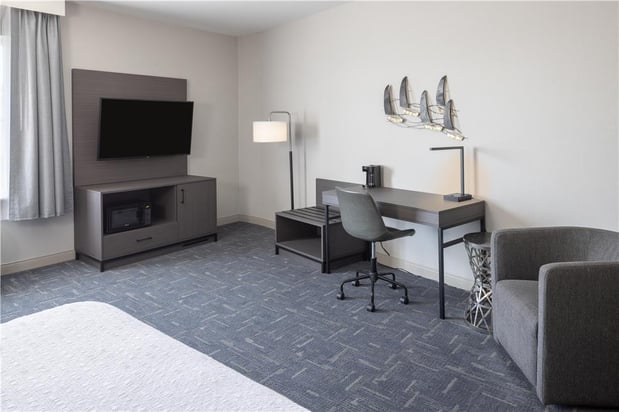Images Hampton Inn & Suites Portsmouth Downtown