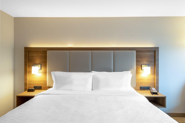 Images Holiday Inn Express & Suites Phoenix - Airport North by IHG