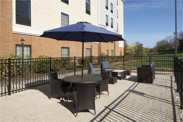 Images Hampton Inn & Suites Yonkers - Westchester