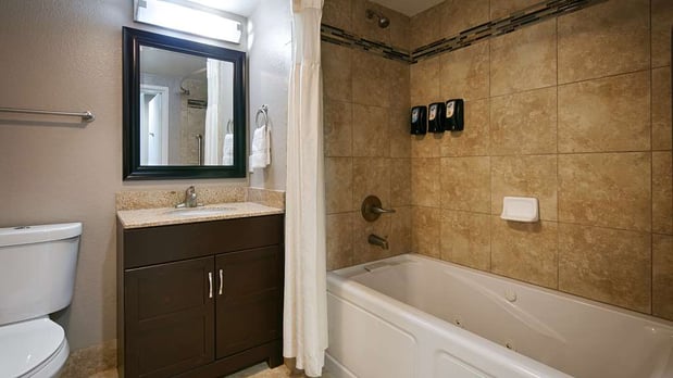 Images Best Western Plus Diamond Valley Inn