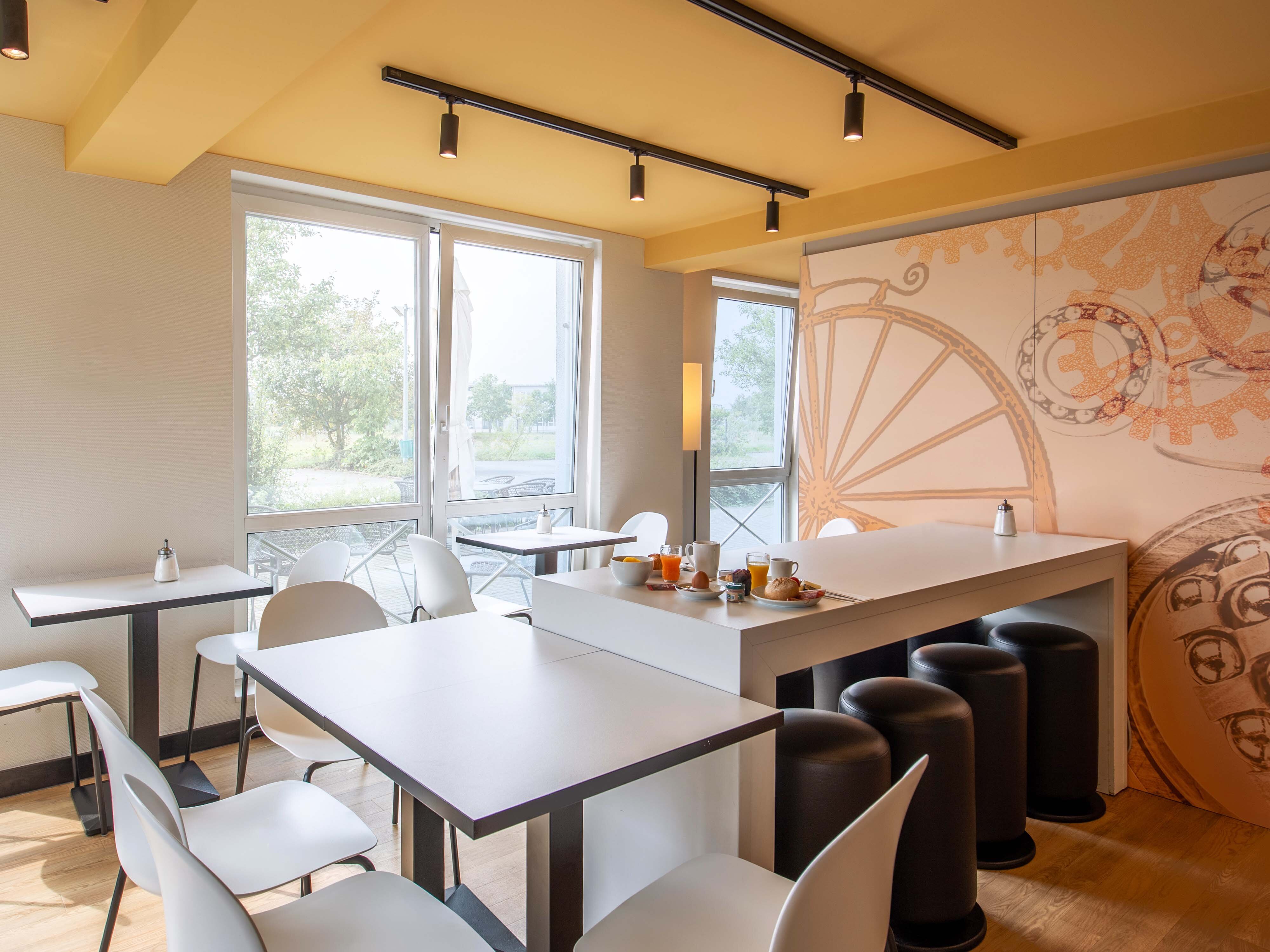 Bilder B&B HOTEL Schweinfurt-Süd