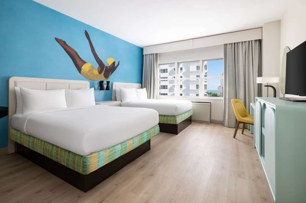 Images Hotel Continental Miami Beach, Tapestry Collection by Hilton