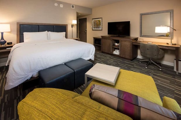 Images Hampton Inn & Suites Seattle/Redmond