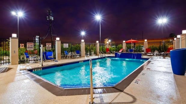 Images Best Western Plus Pasadena Inn & Suites