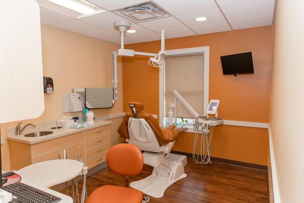 Images Eric George, DMD & Associates