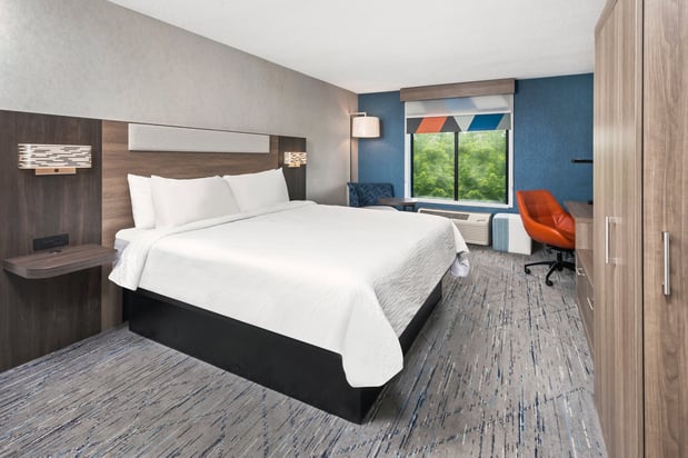 Images Holiday Inn Express & Suites Youngstown (N. Lima/Boardman) by IHG