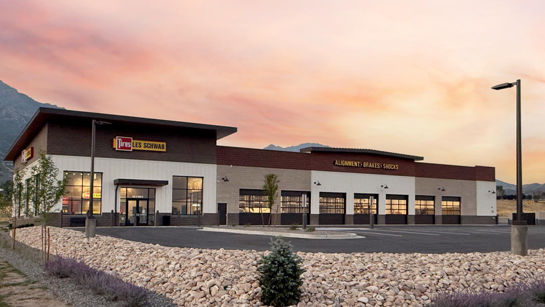 Les Schwab Tire Center