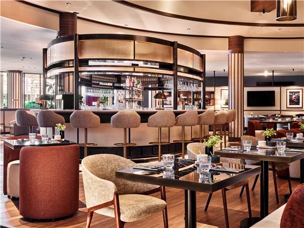 STOKE Bar & Restaurant