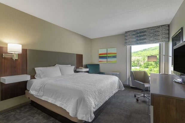 Images Hampton Inn Bedford