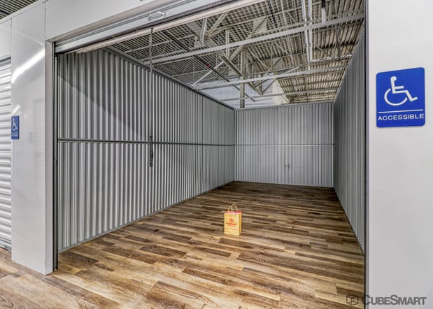 Images CubeSmart Self Storage