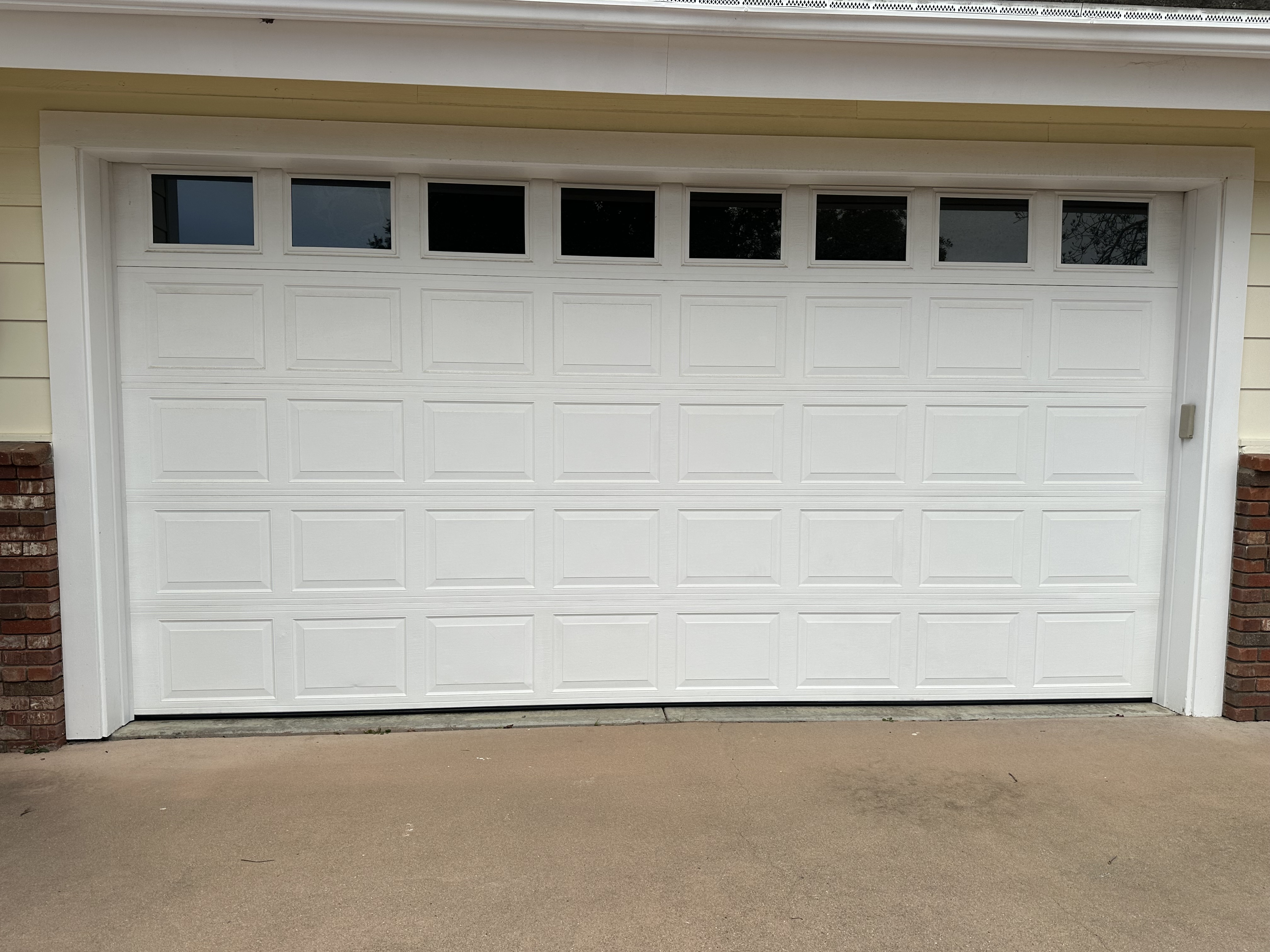 RAD Garage Door Services Image